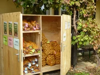 Kartoffelschrank am Wiesengut